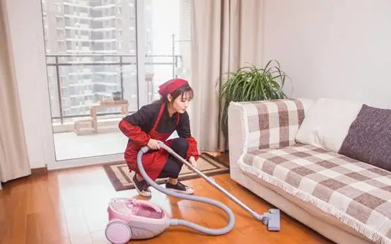 一小區(qū)跳蚤泛濫！跳蚤究竟哪來的？
